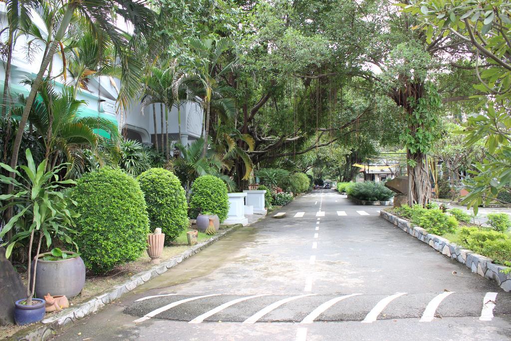 Saigon Park Resort Thuan An Exterior foto