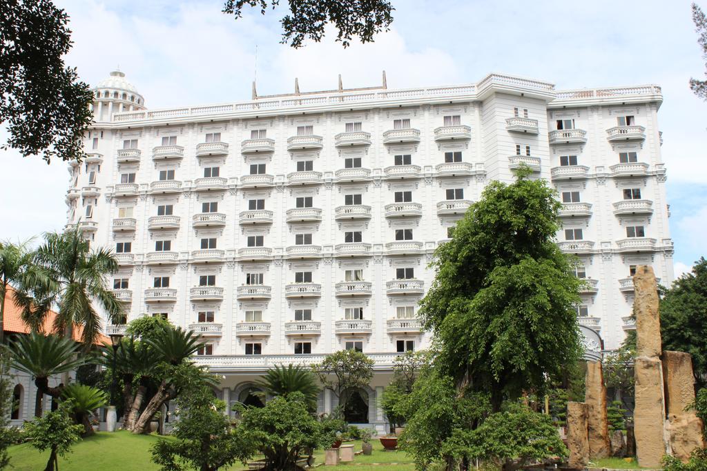 Saigon Park Resort Thuan An Exterior foto